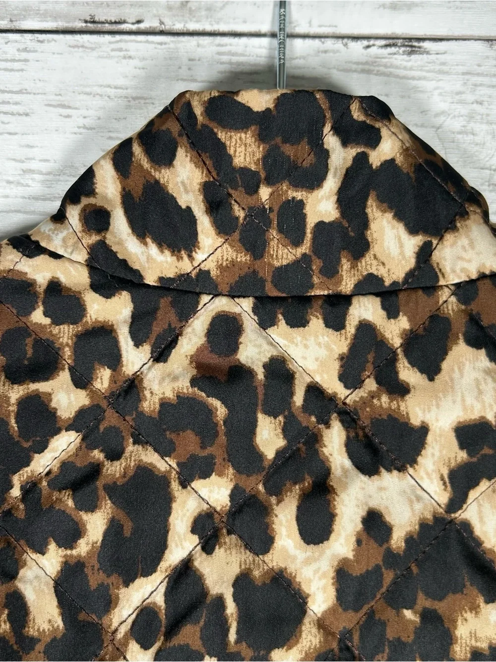 Chico’s Weekends Leopard Quilted Lightweight Zip Vest Animal Print Size 3 XL
